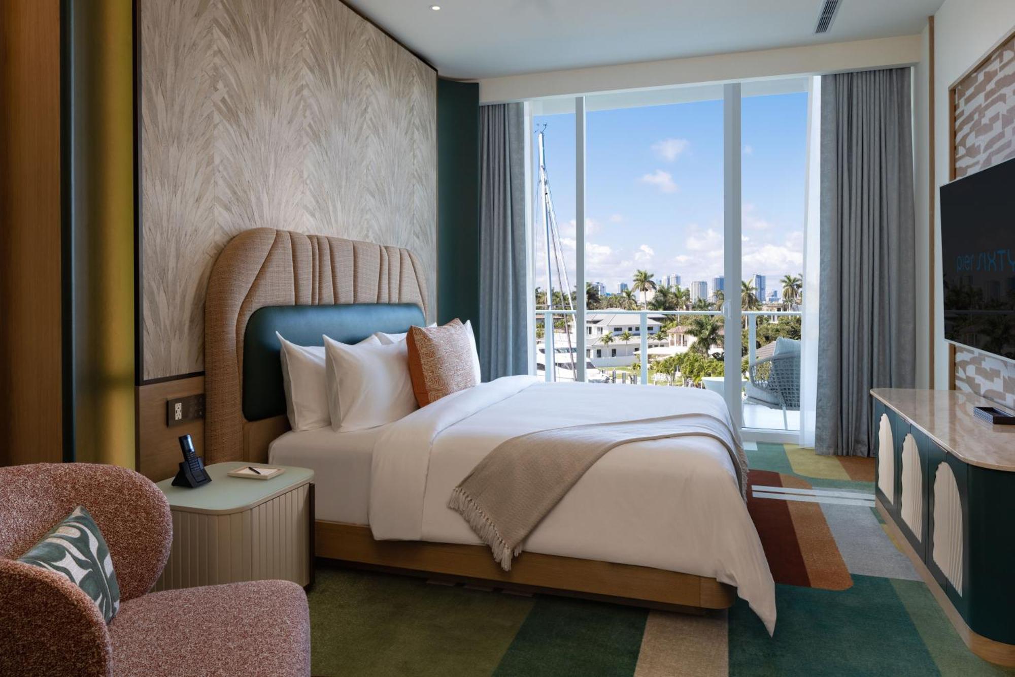 Pier Sixty-Six Hotel Fort Lauderdale Exterior photo