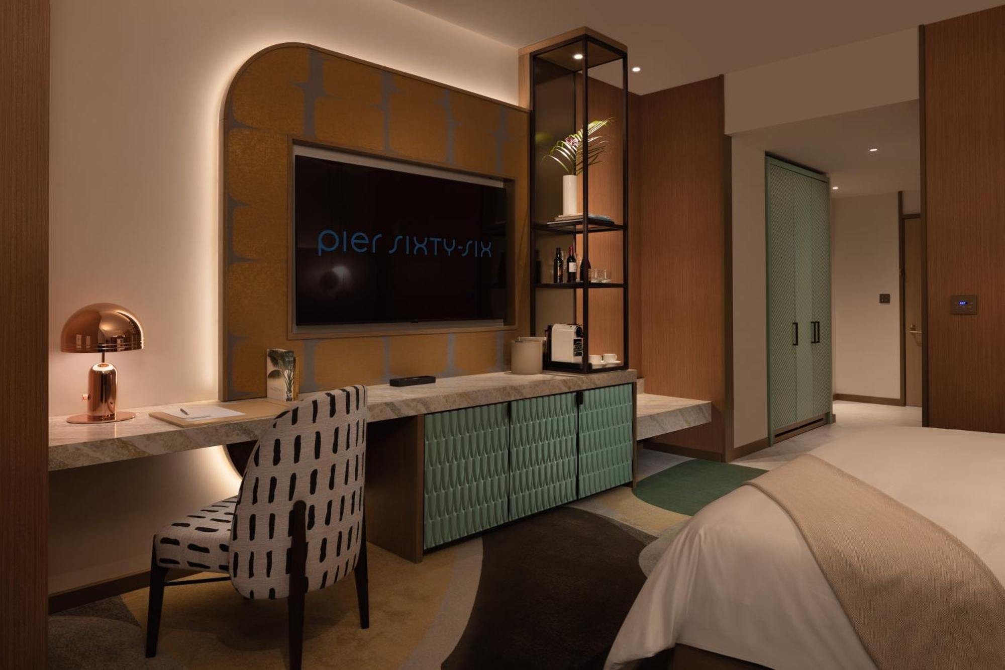 Pier Sixty-Six Hotel Fort Lauderdale Exterior photo