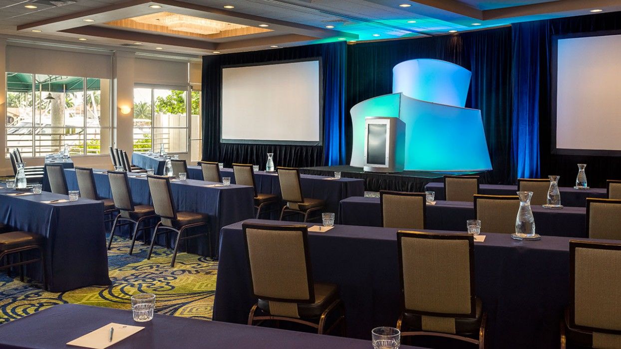 Pier Sixty-Six Hotel Fort Lauderdale Exterior photo A meeting room at the Hilton San Diego Bayfront